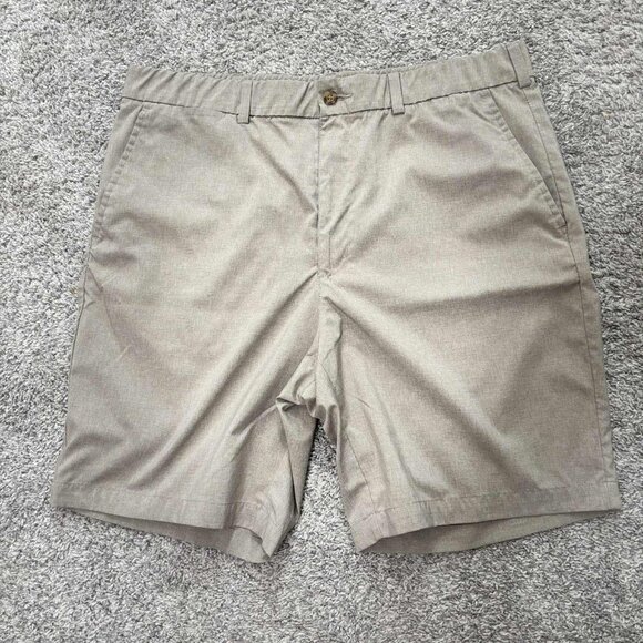 Men's Like New Khaki Grandslam Classic Dress Shorts with Slanted Pockets Size 38 - Picture 1 of 4